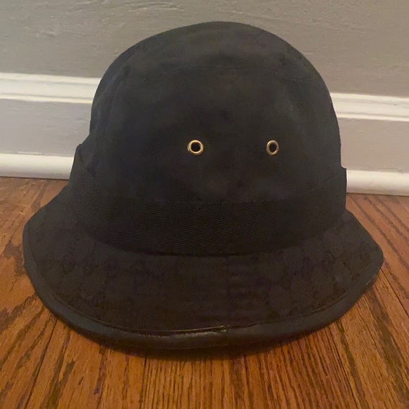 Gucci Logo Rain Hat - Picture 2 of 9